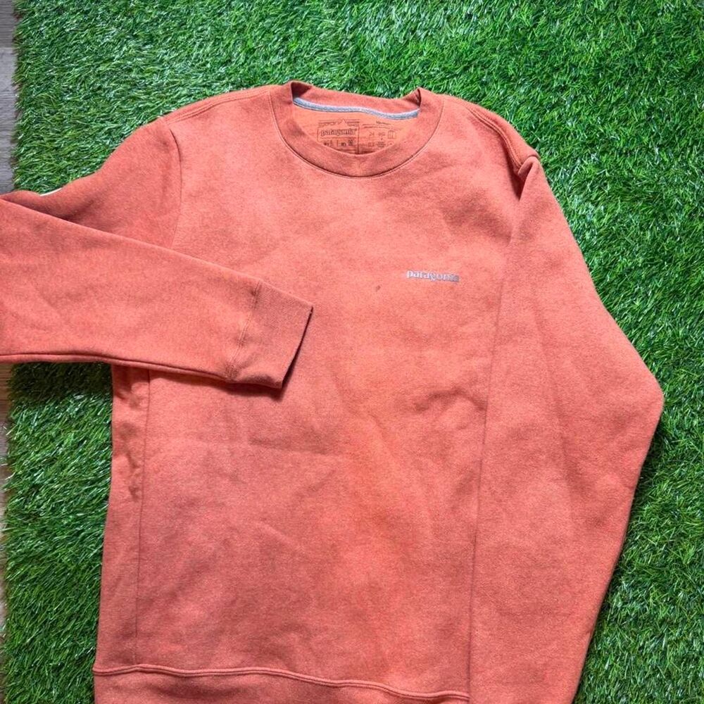 Patagonia Men's Orange and Brown Sweatshirt